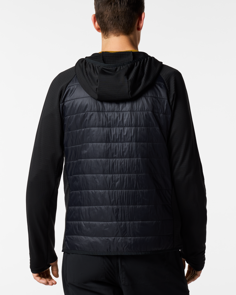 f26-m-acodo-hybrid-hooded-jacket-cotopaxi-black-02-r